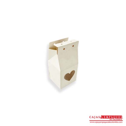 Caja plegadiza con ventana de corazón 6x6x6.5 cm crema Cajas y Empaques de Colombia